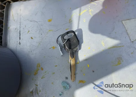 2011 Ford Econoline Commercial z USA, uszkodzony, nr VIN 1FTDE3EL8BDA67304